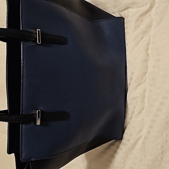 Kate Spade bag - Picture 4 of 6